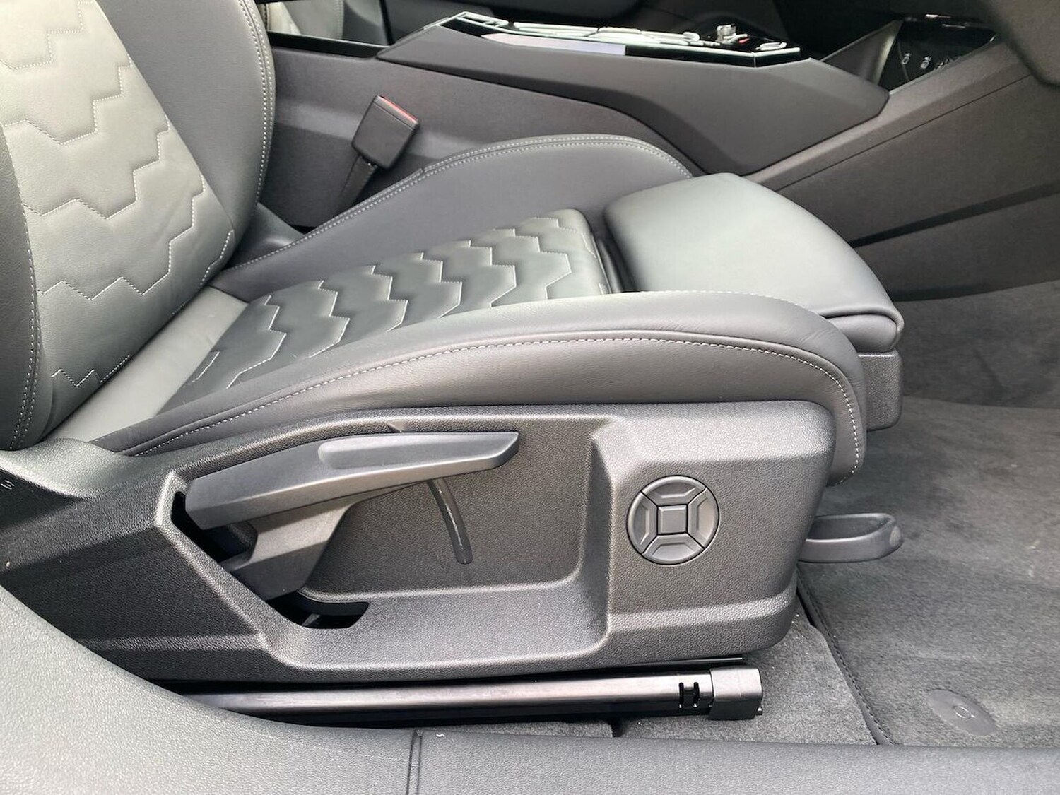 Used Audi A6 2025 for sale - 77845304: Photo 30