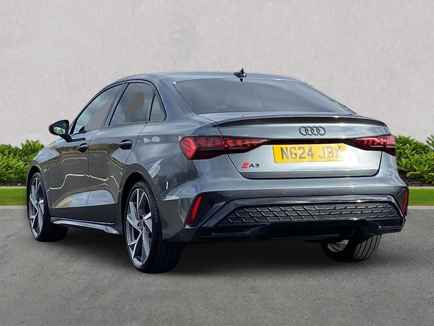 Used Audi A3 2024 for sale - 76669242: Photo 2