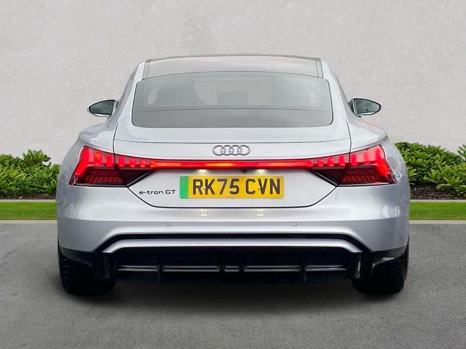 Used Audi e-tron GT 2025 for sale - 77745141: Photo 4