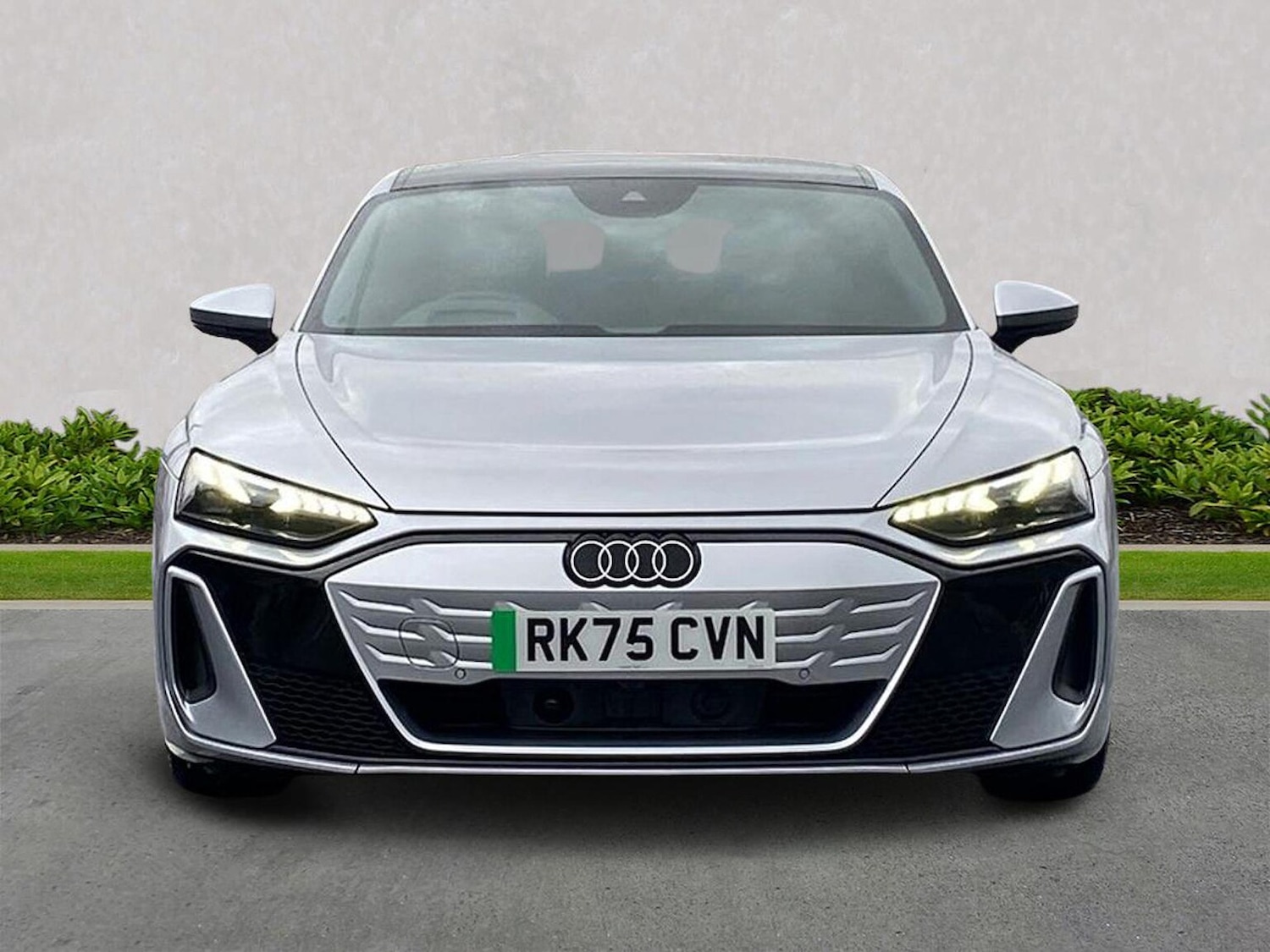 Used Audi e-tron GT 2025 for sale - 77745141: Photo 5