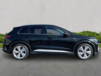 Used Audi Q4 e-tron 2022 for sale - 79419308: Photo