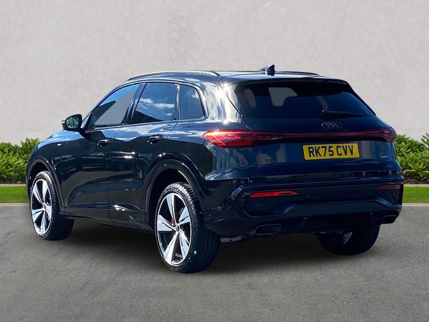 Used Audi Q5 2025 for sale - 78192284: Photo 2