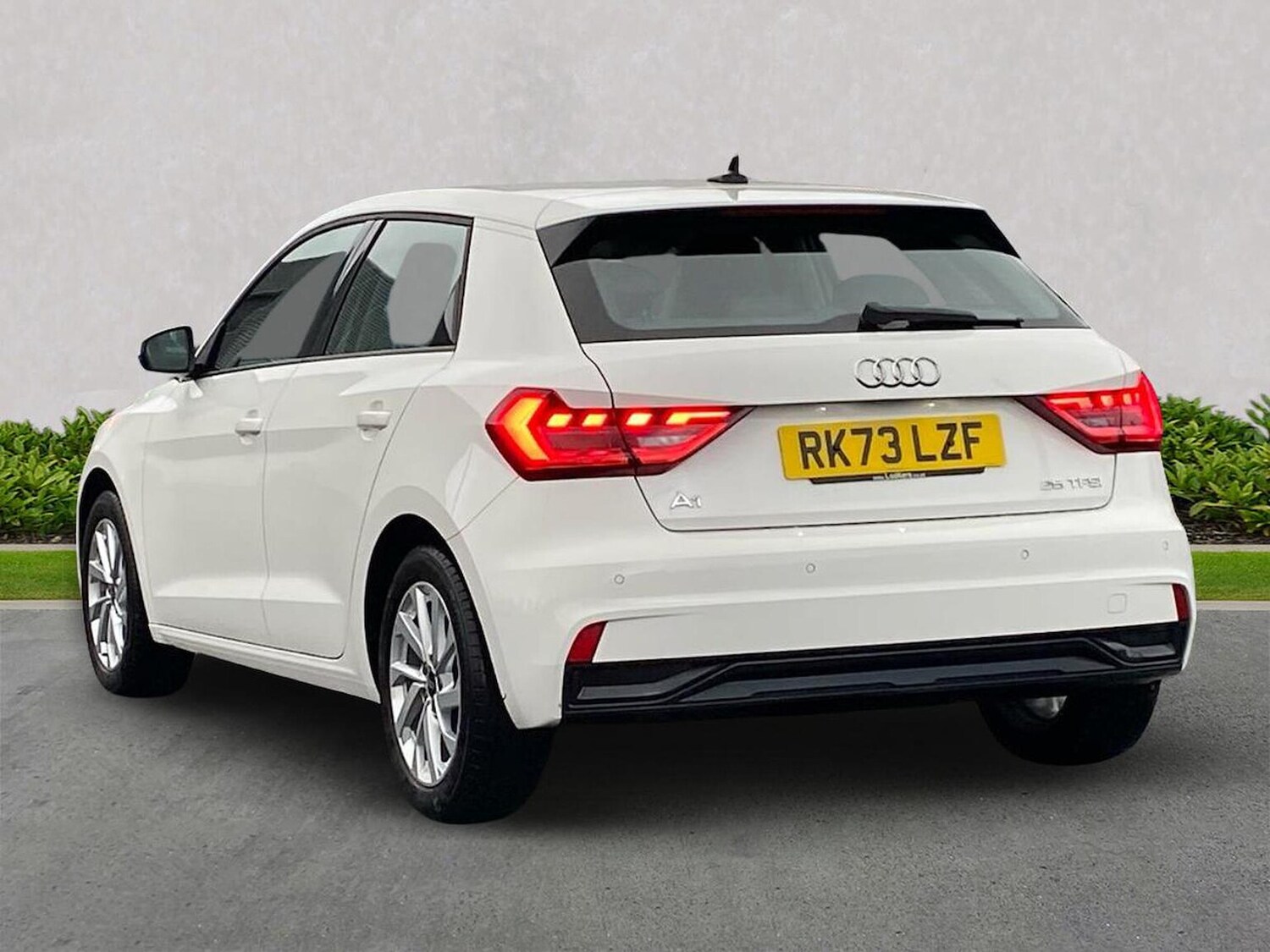 Used Audi A1 2023 for sale - 76904996: Photo 2