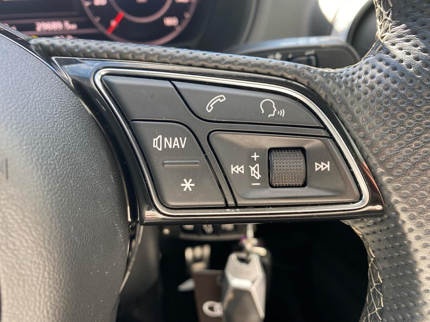 Used Audi Q2 2022 for sale - 76040650: Photo 28