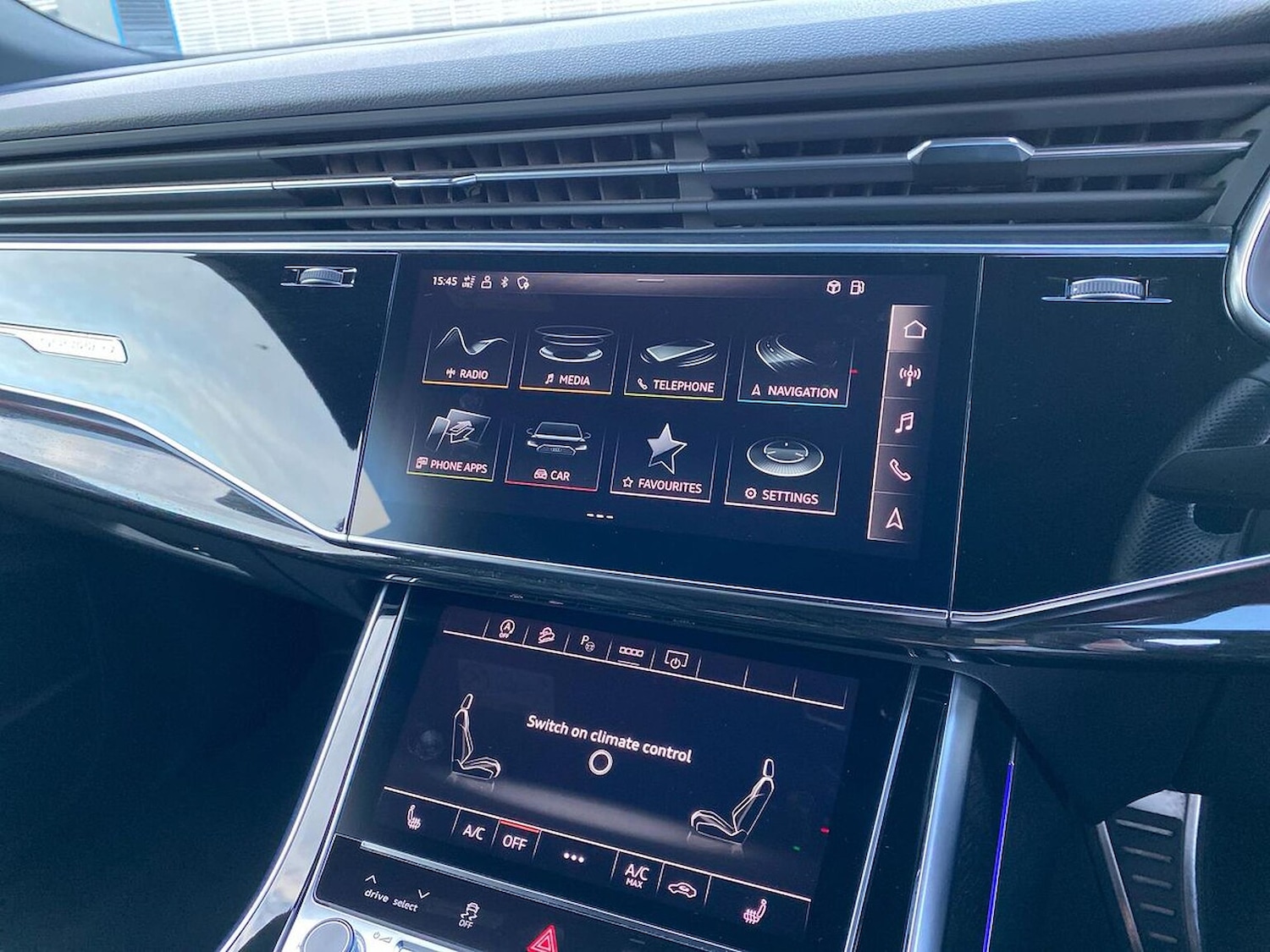 Used Audi Q8 2022 for sale - 76504945: Photo 25