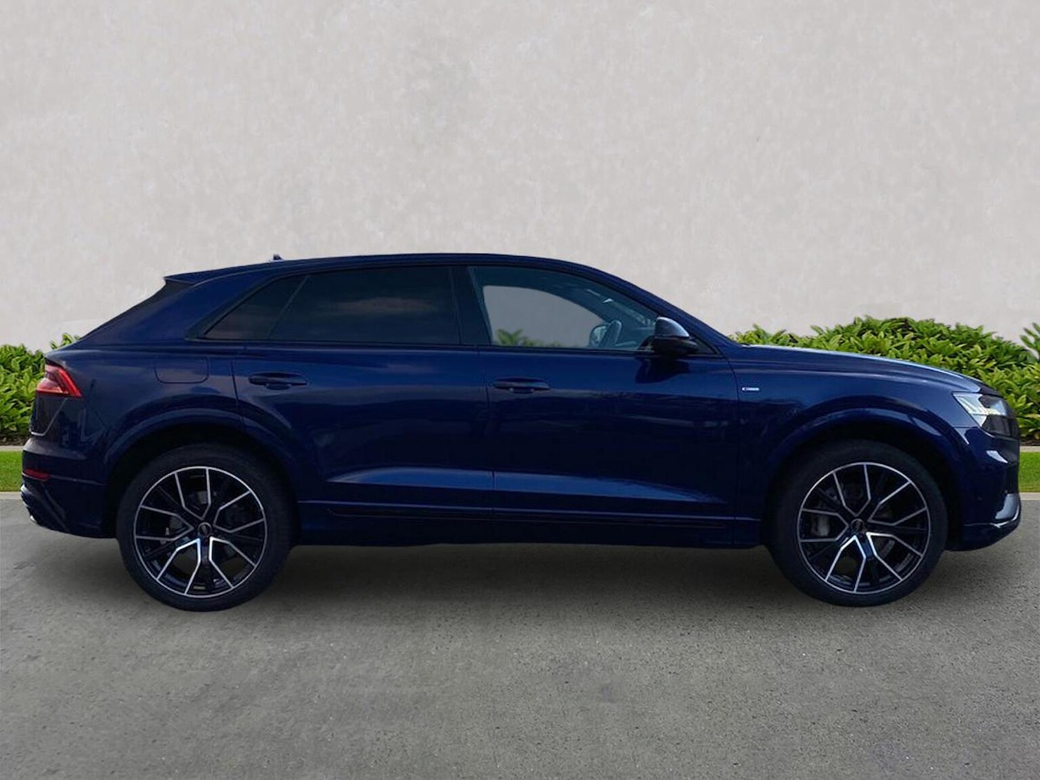 Used Audi Q8 2022 for sale - 76504945: Photo 3