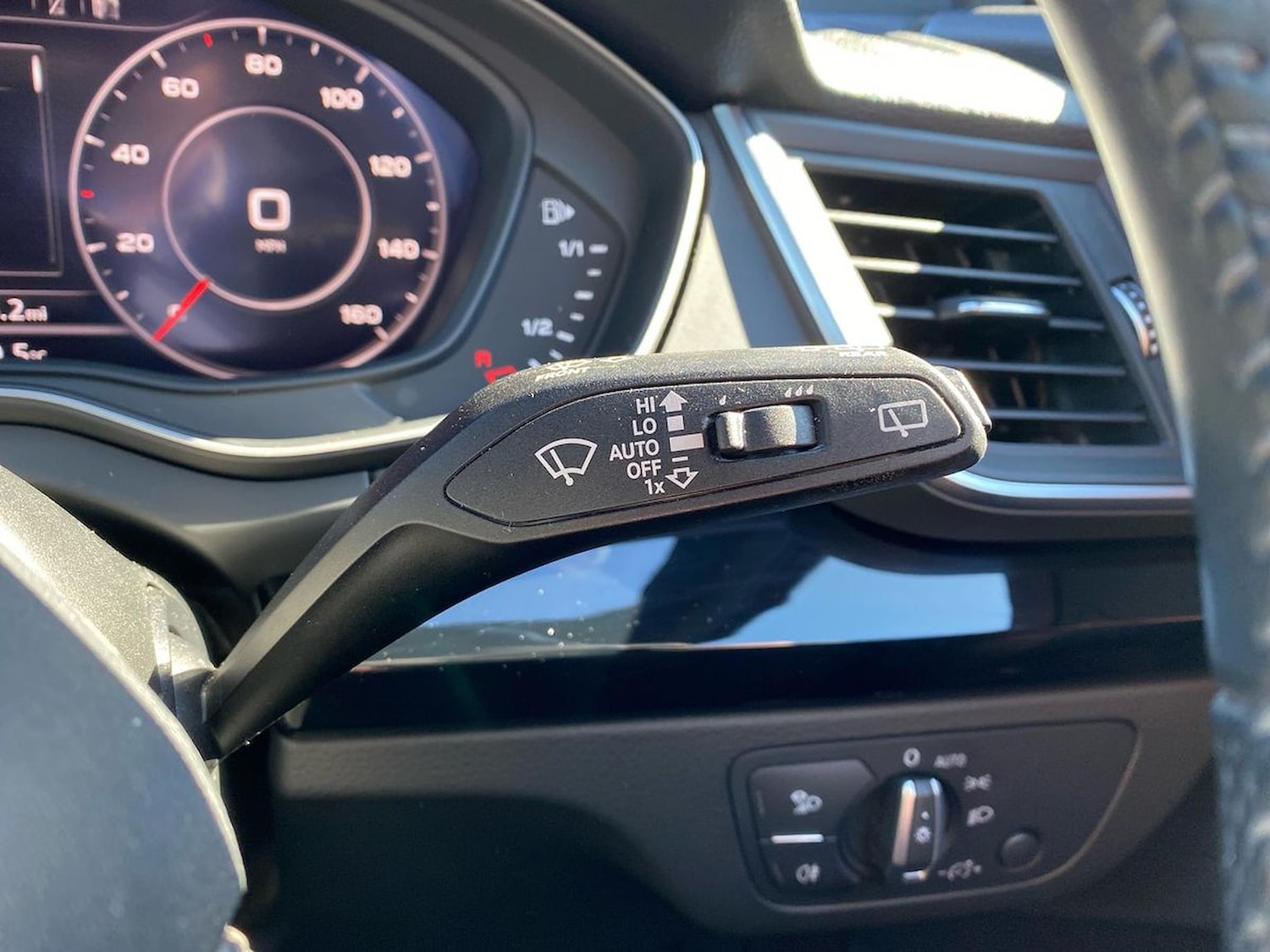 Used Audi Q5 2019 for sale - 78192399: Photo 28