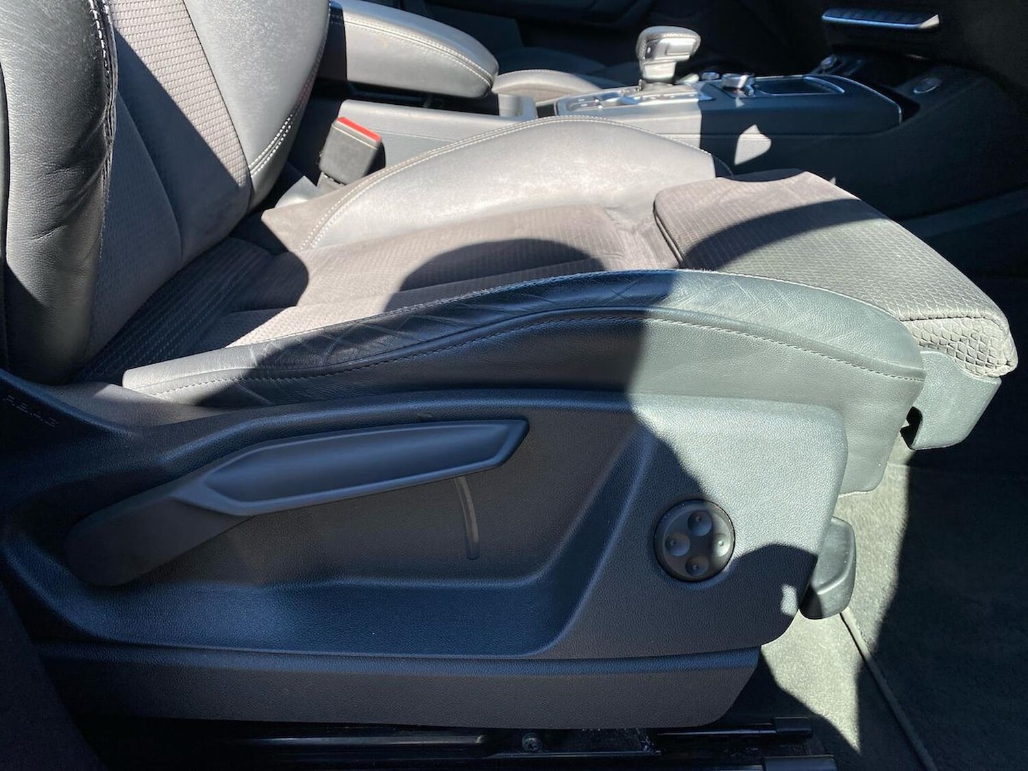 Used Audi Q5 2019 for sale - 78192399: Photo 30