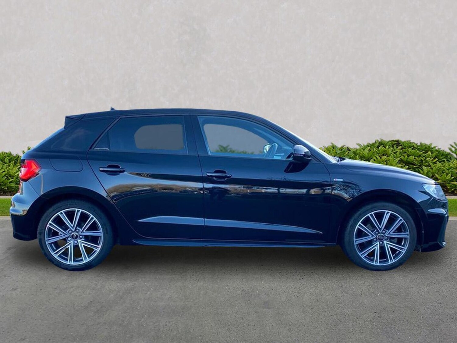 Used Audi A1 2024 for sale - 76879664: Photo 3