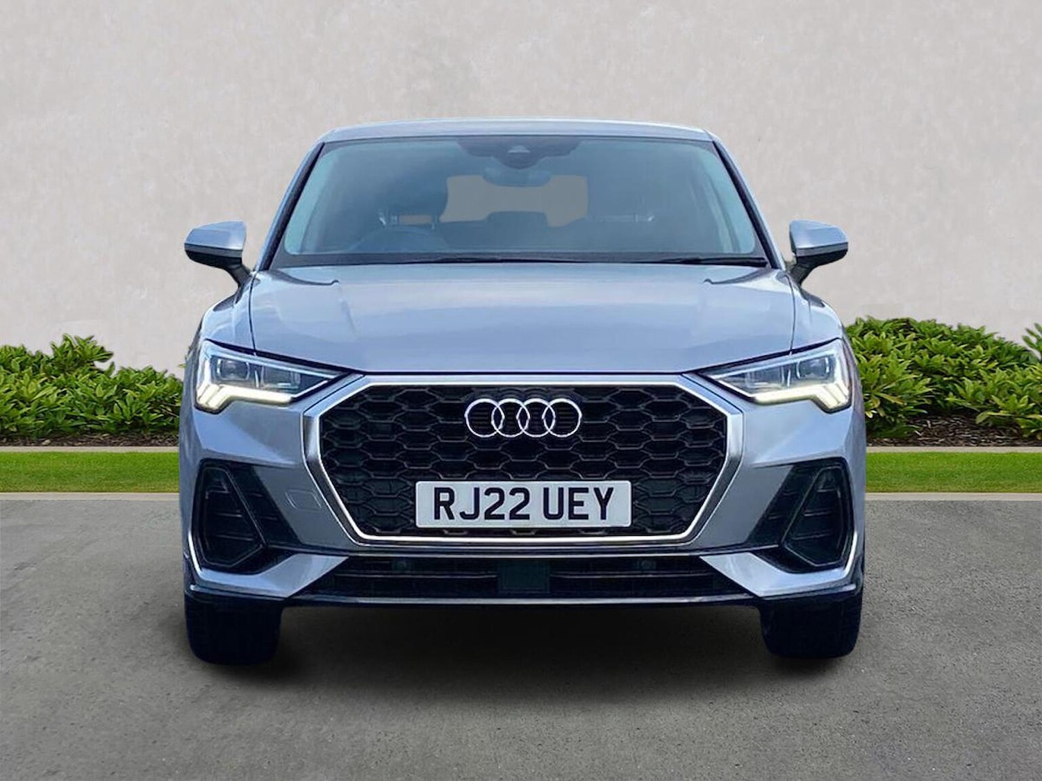 Used Audi Q3 2022 for sale - 76330026: Photo 5