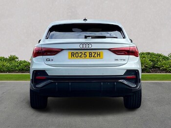 Used Audi Q3 2025 for sale - 75453683: Photo