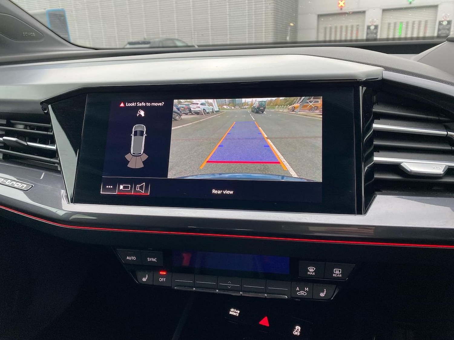 Used Audi Q4 e-tron 2021 for sale - 76663044: Photo 23