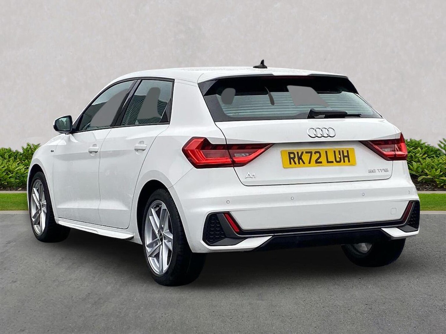 Used Audi A1 2022 for sale - 76637799: Photo 2