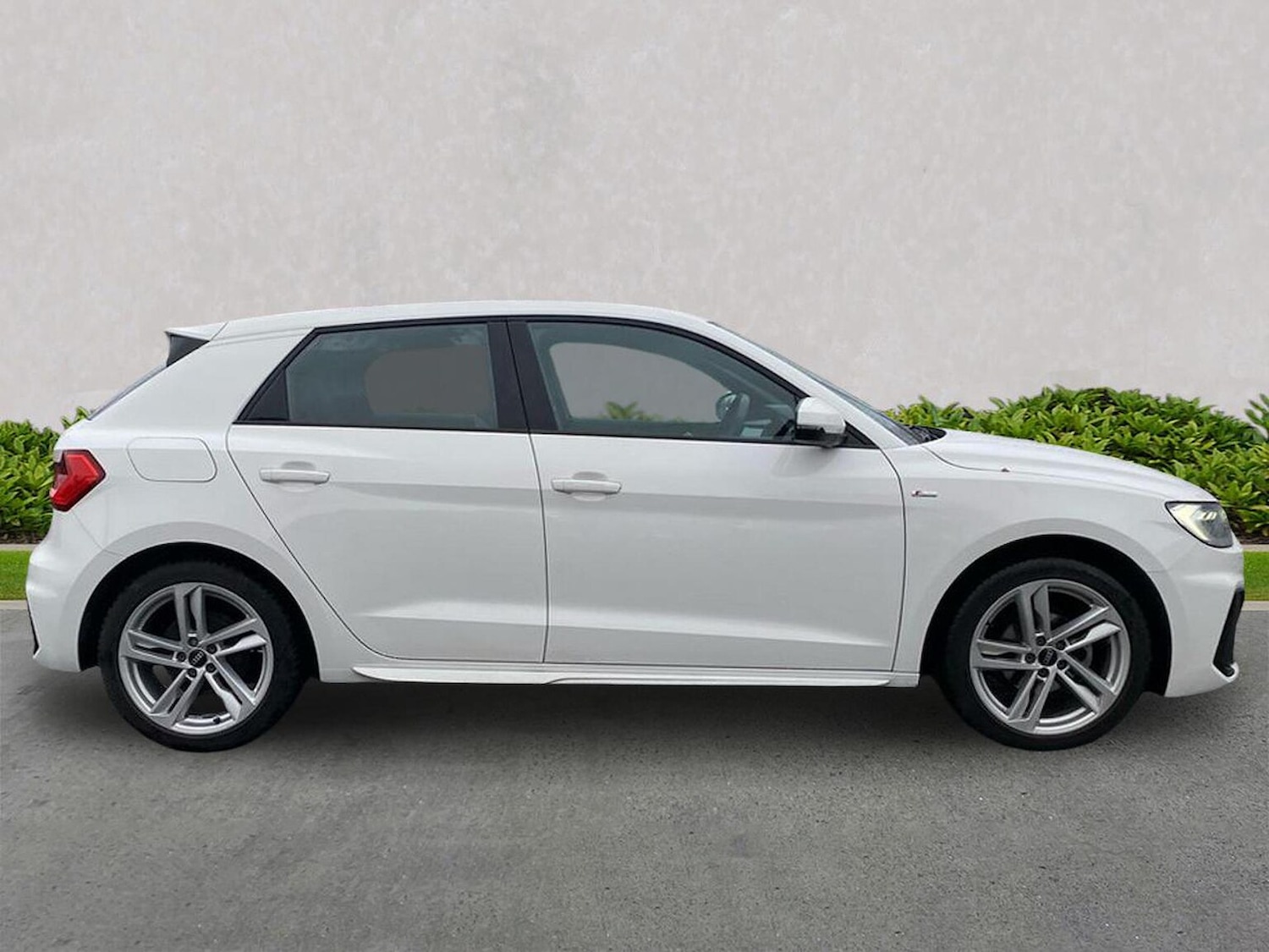 Used Audi A1 2022 for sale - 76637799: Photo 3