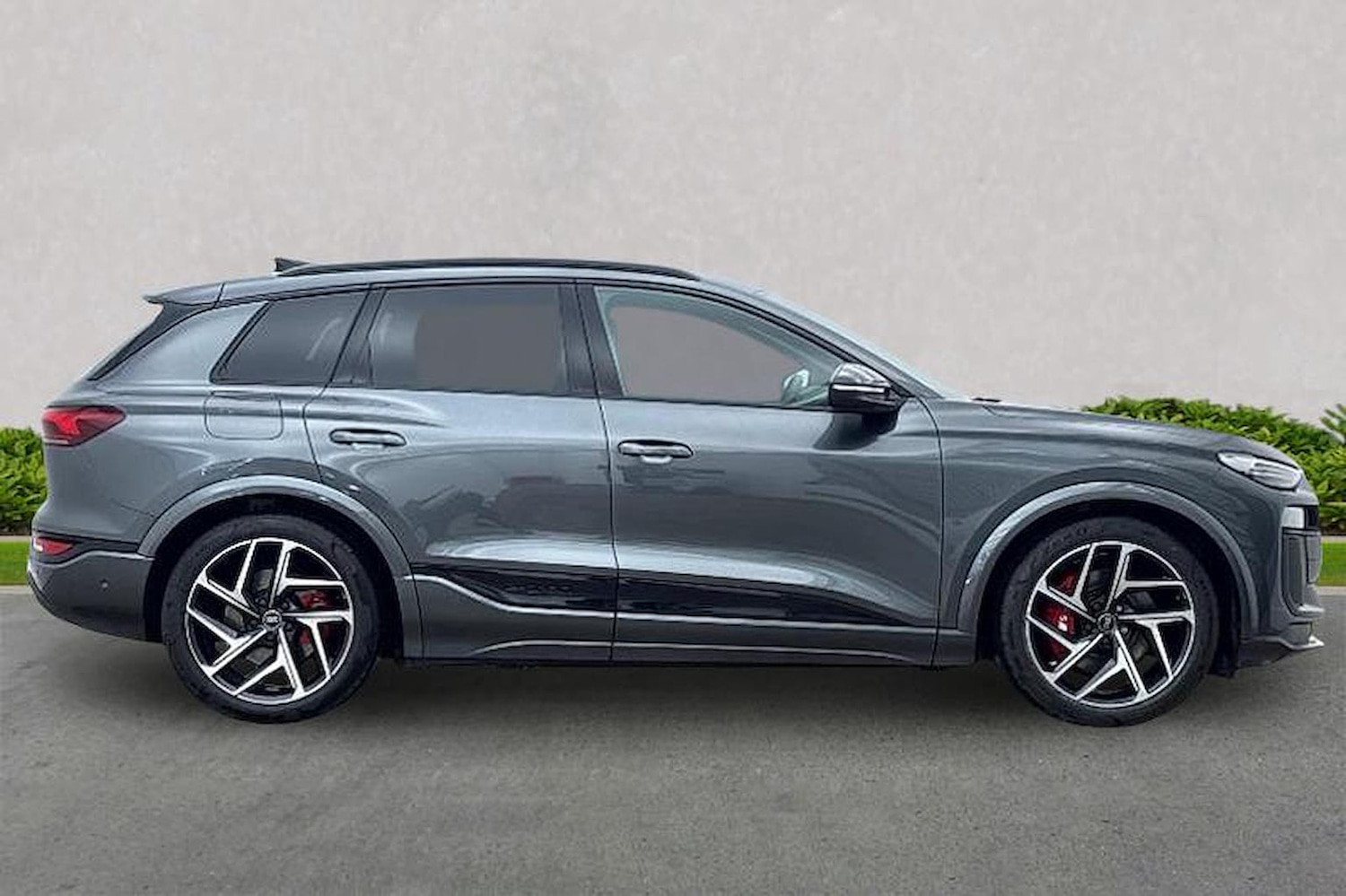 Used Audi Q6 e-tron 2025 for sale - 78192426: Photo 5