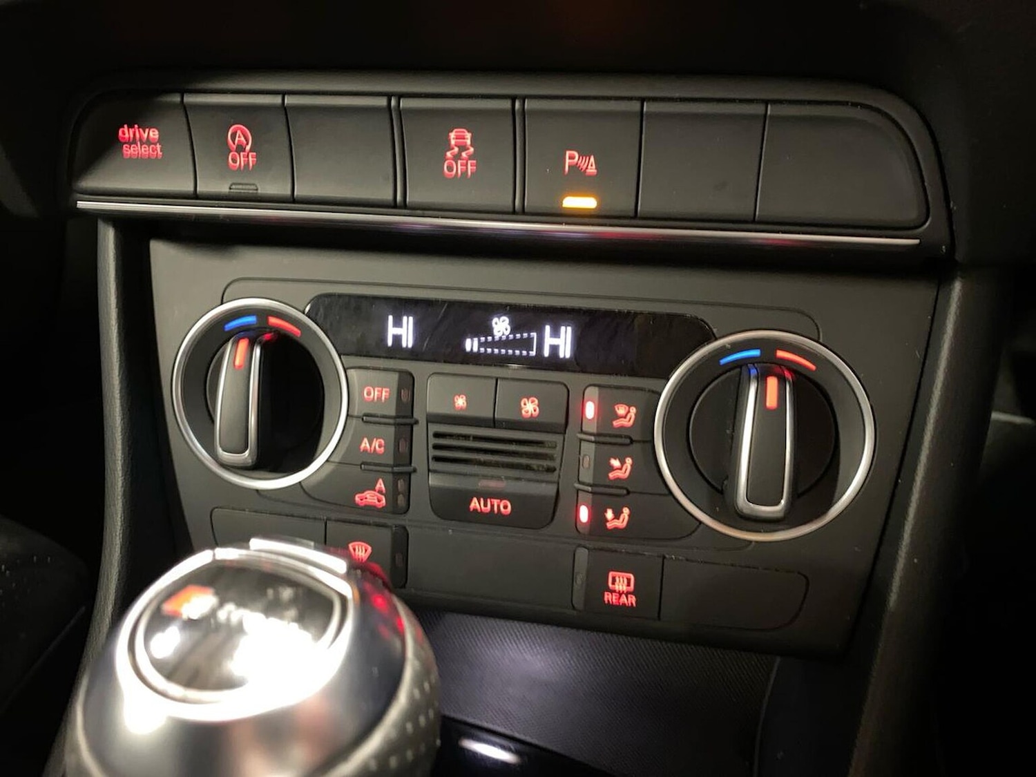 Used Audi Q3 2018 for sale - 77745136: Photo 12