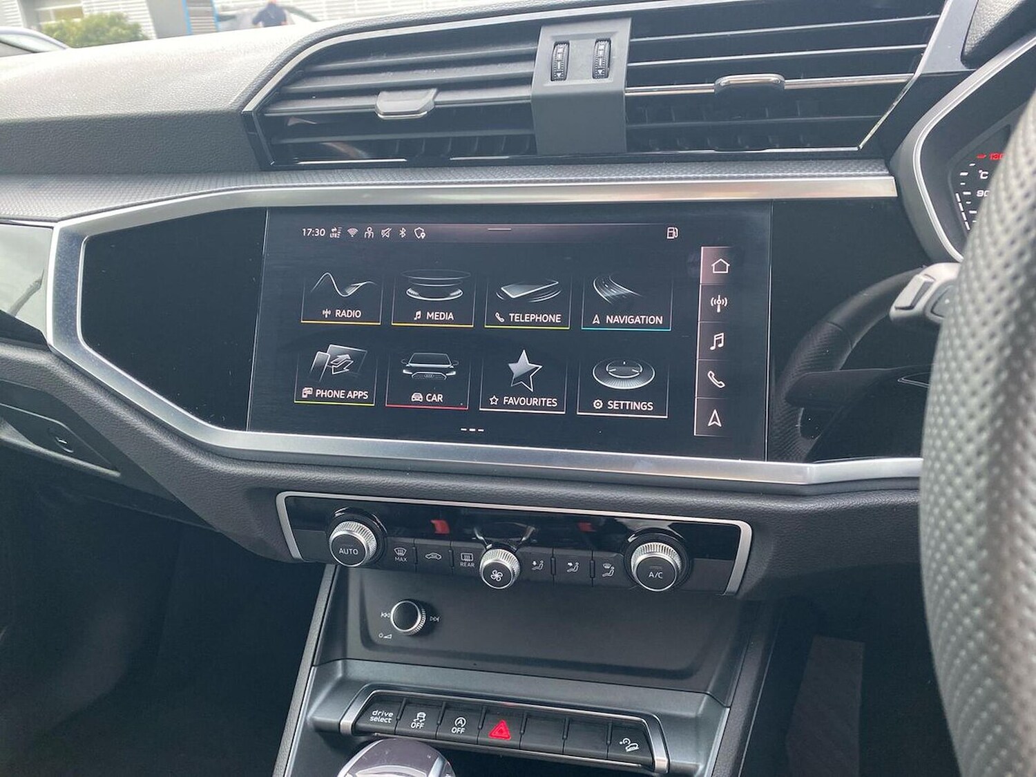 Used Audi Q3 2025 for sale - 76114333: Photo 25