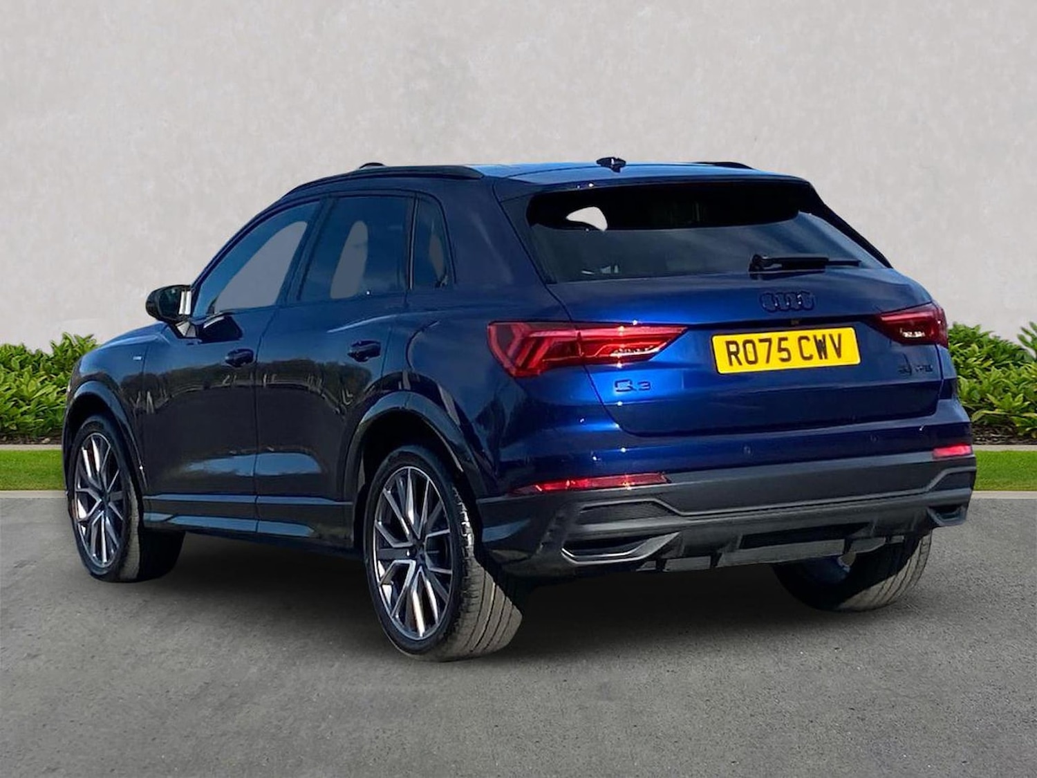 Used Audi Q3 2025 for sale - 78192289: Photo 2