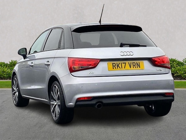 Used Audi A1 2017 for sale - 76287273: Photo 2