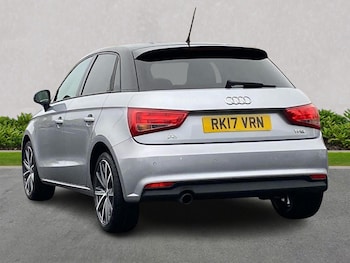 Used Audi A1 2017 for sale - 76287273: Photo 2