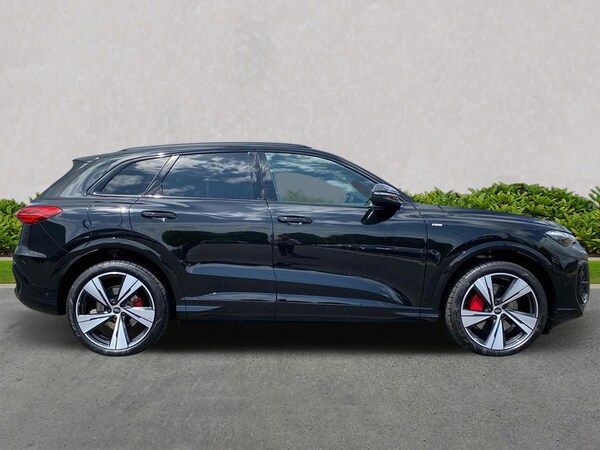 Used Audi Q5 2025 for sale - 75437281: Photo 3