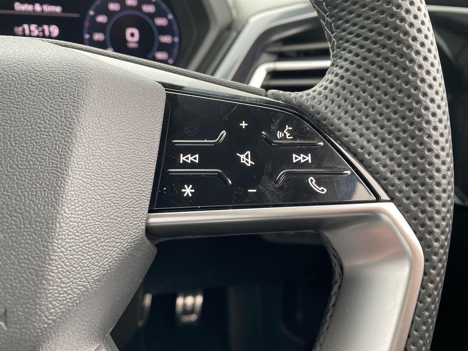 Used Audi Q4 e-tron 2025 for sale - 75994971: Photo 26