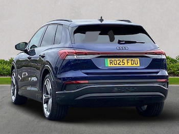 Used Audi Q4 e-tron 2025 for sale - 75994971: Photo 2