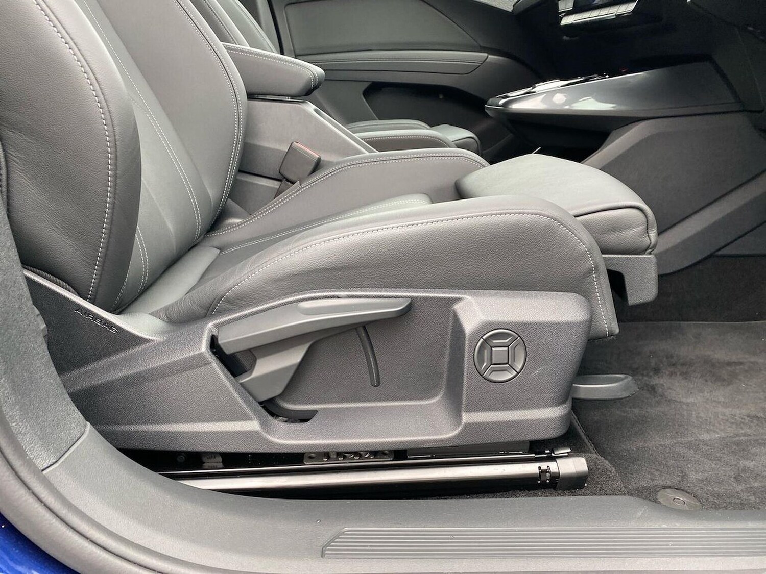 Used Audi Q4 e-tron 2025 for sale - 75994971: Photo 30