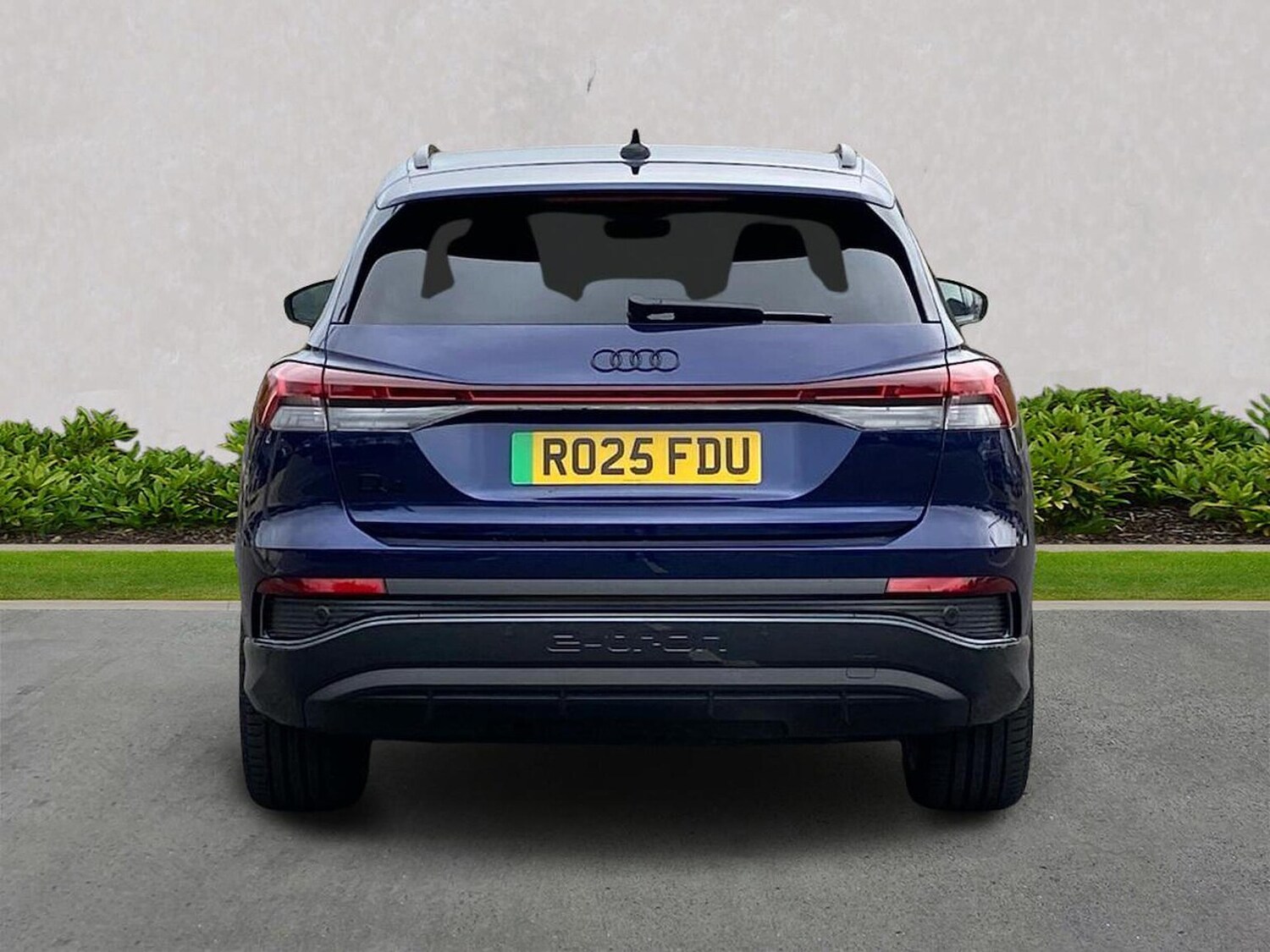 Used Audi Q4 e-tron 2025 for sale - 75994971: Photo 4
