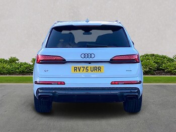 Used Audi Q7 2025 for sale - 78332579: Photo