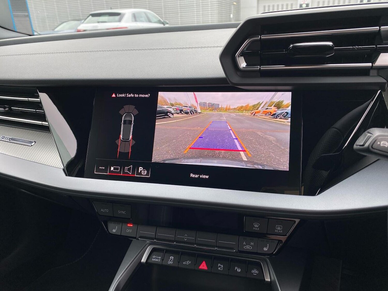 Used Audi Q3 2022 for sale - 77745143: Photo 23