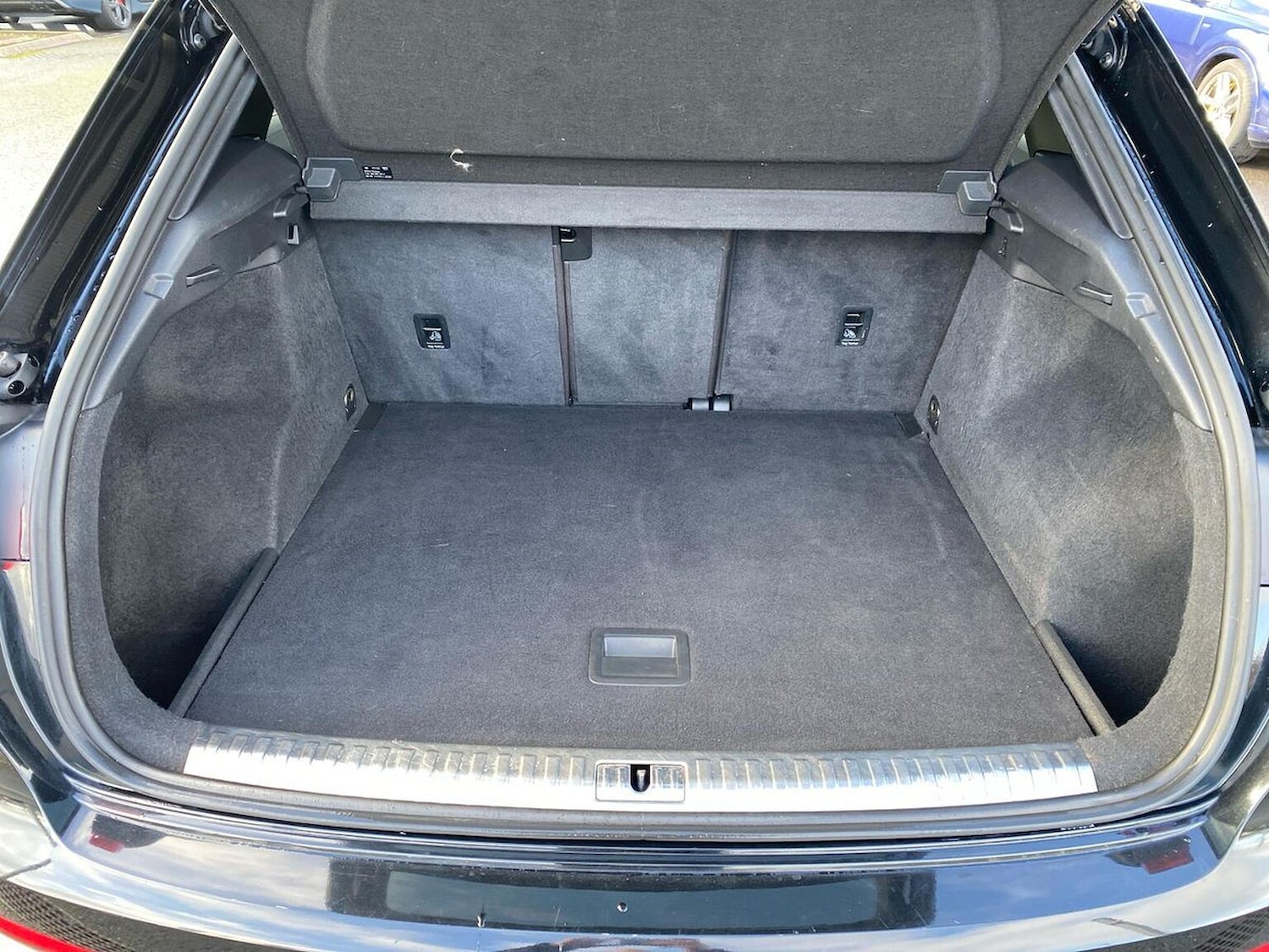 Used Audi Q3 2020 for sale - 77830489: Photo 17