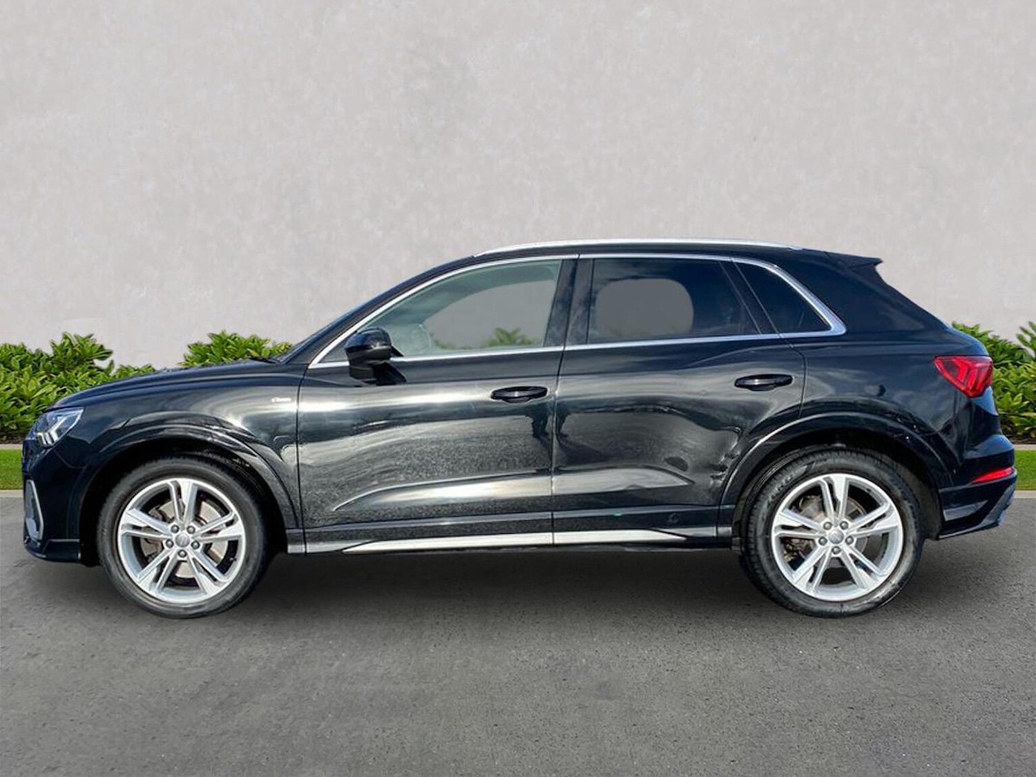 Used Audi Q3 2020 for sale - 77830489: Photo 19