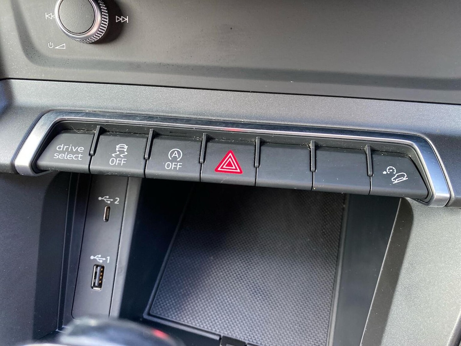 Used Audi Q3 2020 for sale - 77830489: Photo 22