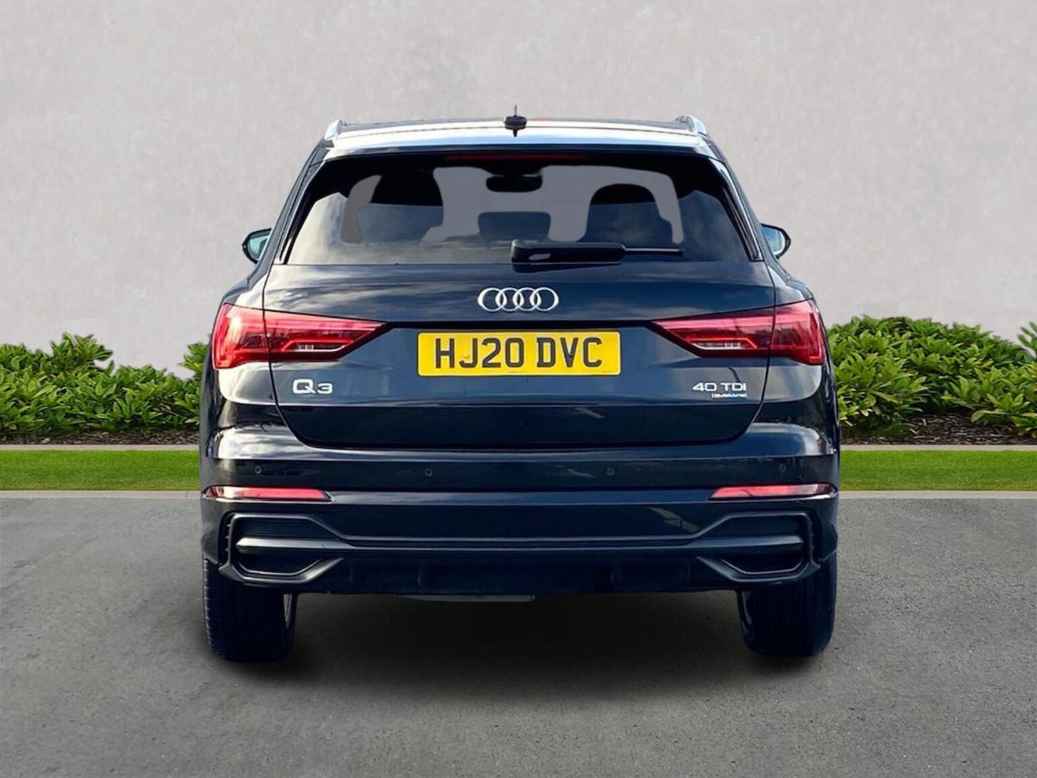 Used Audi Q3 2020 for sale - 77830489: Photo 4