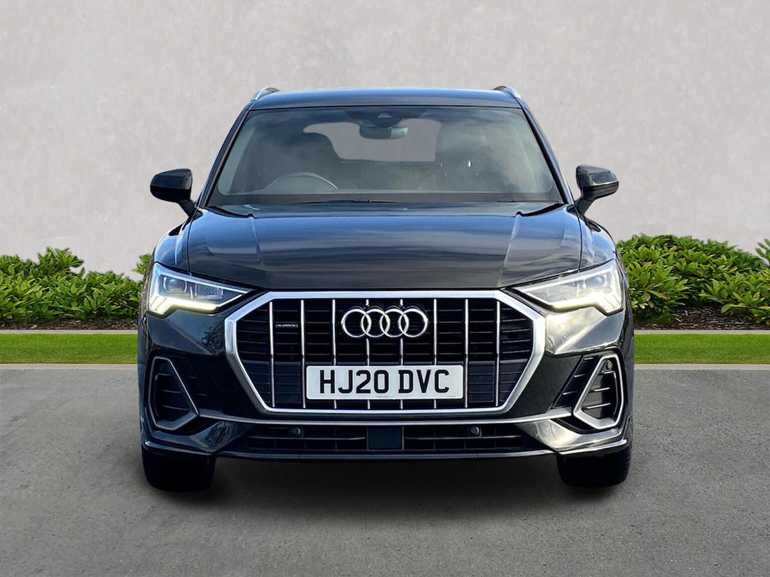 Used Audi Q3 2020 for sale - 77830489: Photo 5