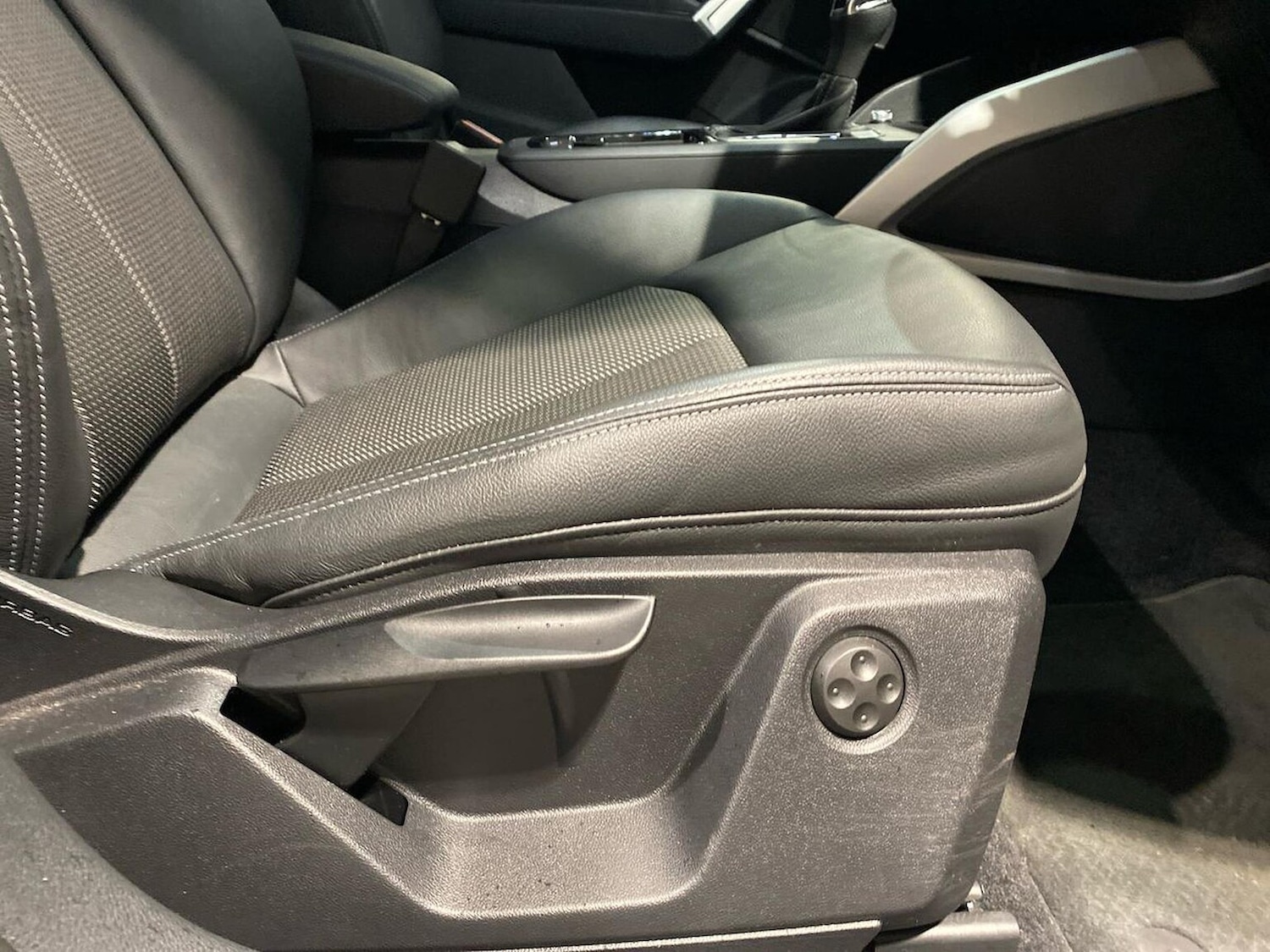 Used Audi Q2 2025 for sale - 76879679: Photo 30