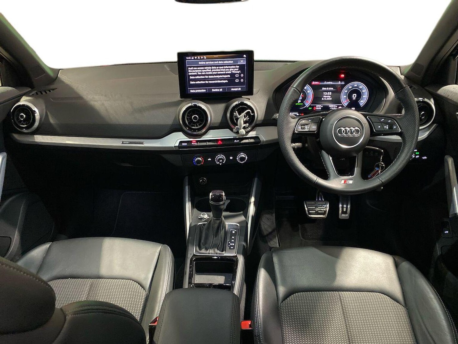 Used Audi Q2 2025 for sale - 76879679: Photo 8