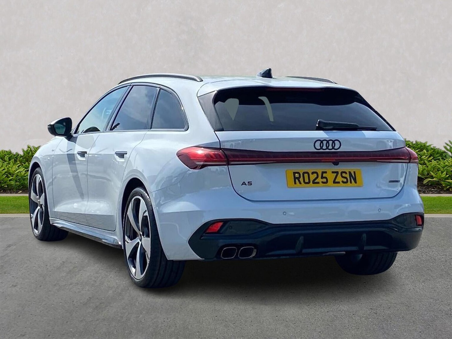 Used Audi A5 2025 for sale - 76165049: Photo 2