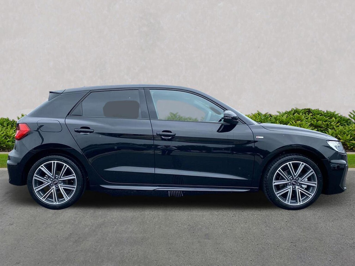 Used Audi A1 2025 for sale - 76165071: Photo 3