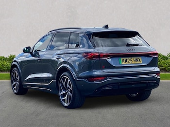 Used Audi Q6 e-tron 2025 for sale - 79379705: Photo