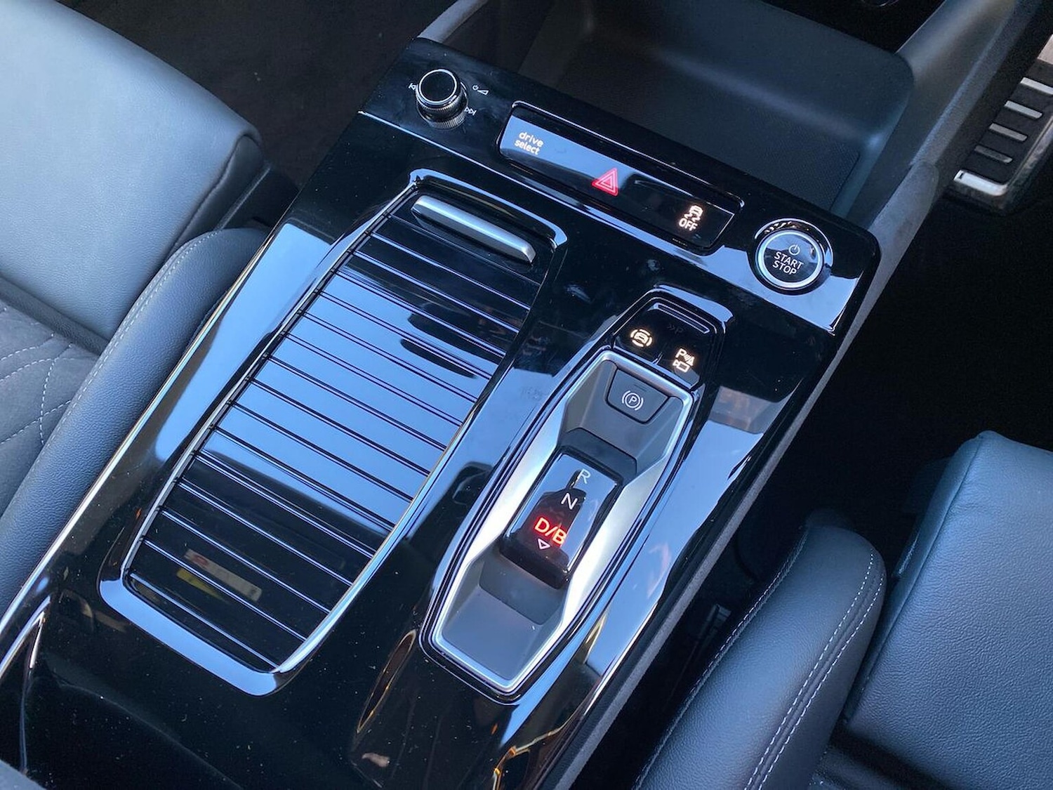 Used Audi Q6 e-tron 2025 for sale - 77715426: Photo 13