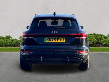 Used Audi Q6 e-tron 2025 for sale - 77715426: Photo