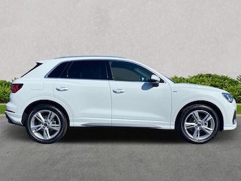 Used Audi Q3 2025 for sale - 75736234: Photo
