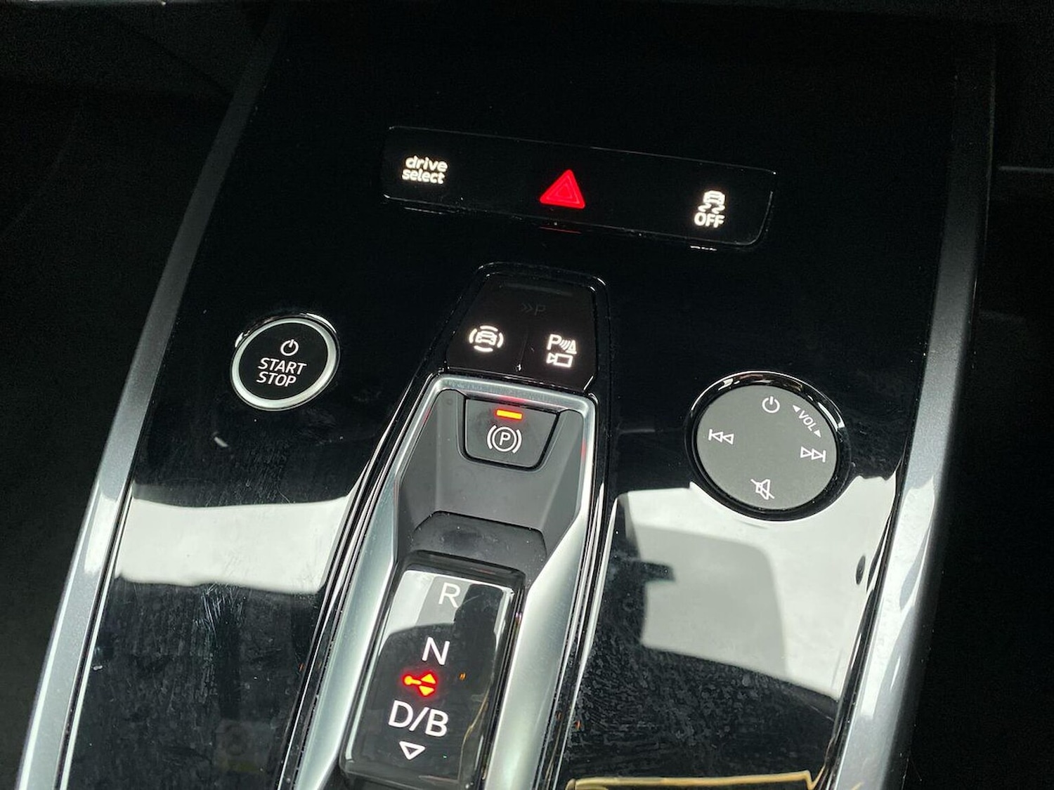 Used Audi Q4 e-tron 2021 for sale - 76541848: Photo 22