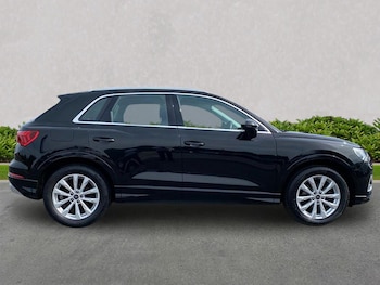 Used Audi Q3 2023 for sale - 79379781: Photo