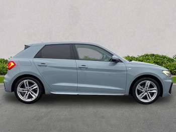 Used Audi A1 2023 for sale - 76893317: Photo