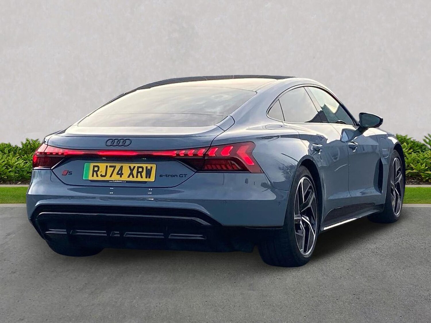 Used Audi e-tron GT 2024 for sale - 77487937: Photo 18