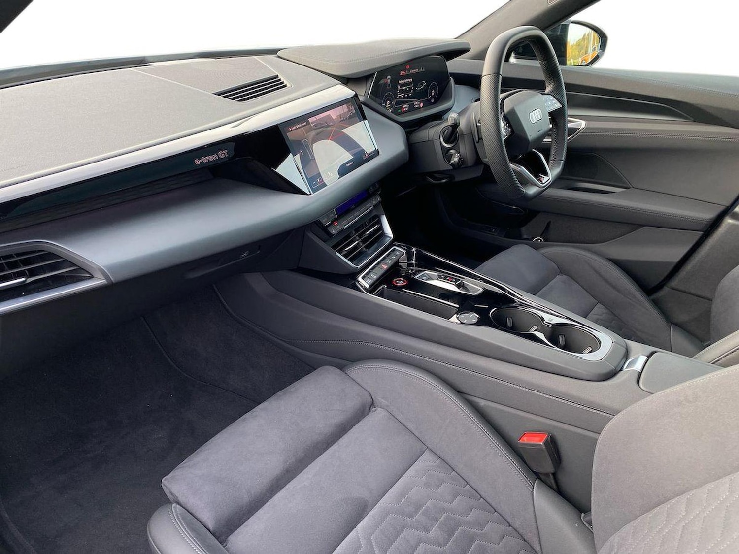 Used Audi e-tron GT 2024 for sale - 77487937: Photo 7