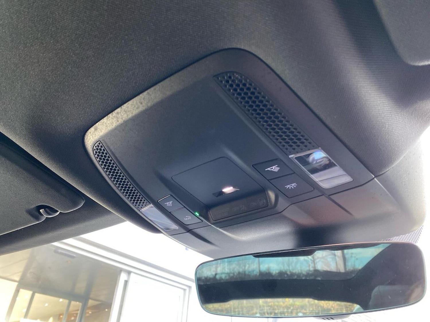 Used Audi e-tron GT 2024 for sale - 76951241: Photo 14